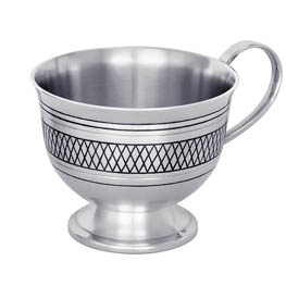 Серебряная чашка «Симметрия»