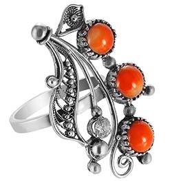 Серебряное кольцо с сердоликом «Цветок»