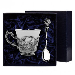 Серебряная чайная чашка «Королевская охота» с ложкой