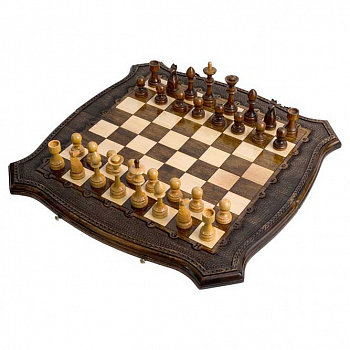 Резные шахматы и нарды из дерева бука
