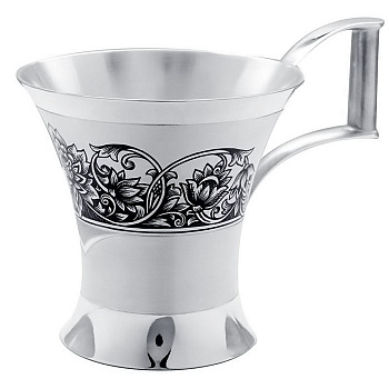 Серебряная кофейная чашка «Нежность»