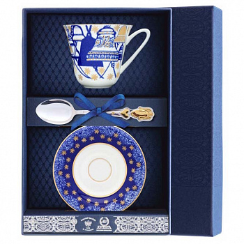 Фарфоровый чайный набор с позолотой «Колокола»