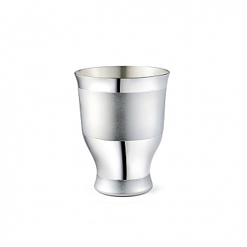 Классический серебряный стакан