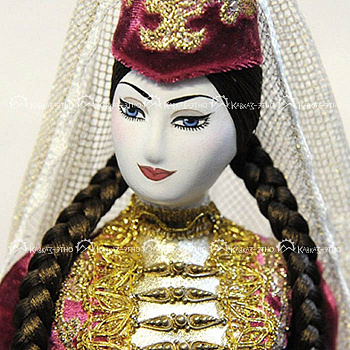 Кукла коллекционная в осетинском национальном платье бордового цвета
