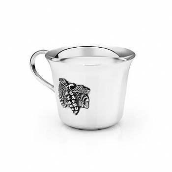 Серебряная чашка «Виноградная гроздь»