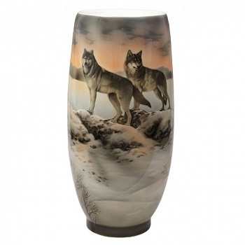Фарфоровая ваза «Волки»